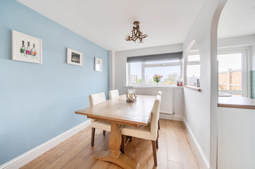 1383182-12-69245d...