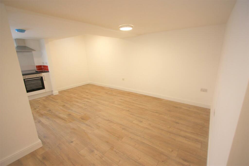 Flat 4, The Meadery Lounge Area