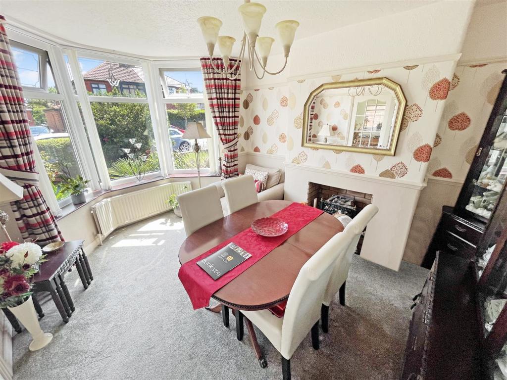 Dining Room.jpg