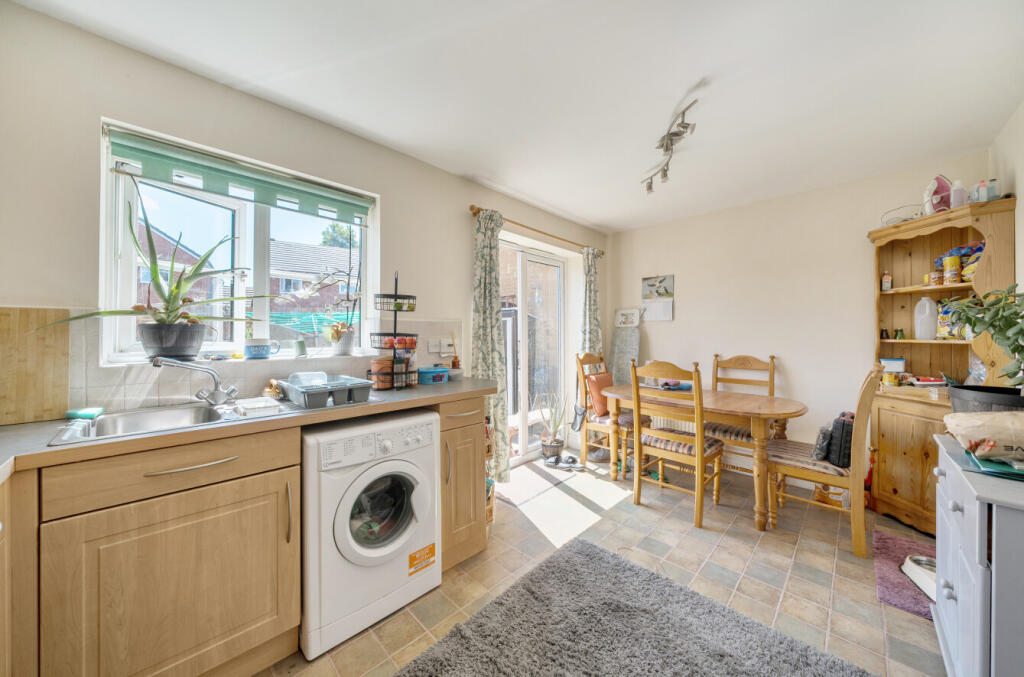 1321726-16-687110...