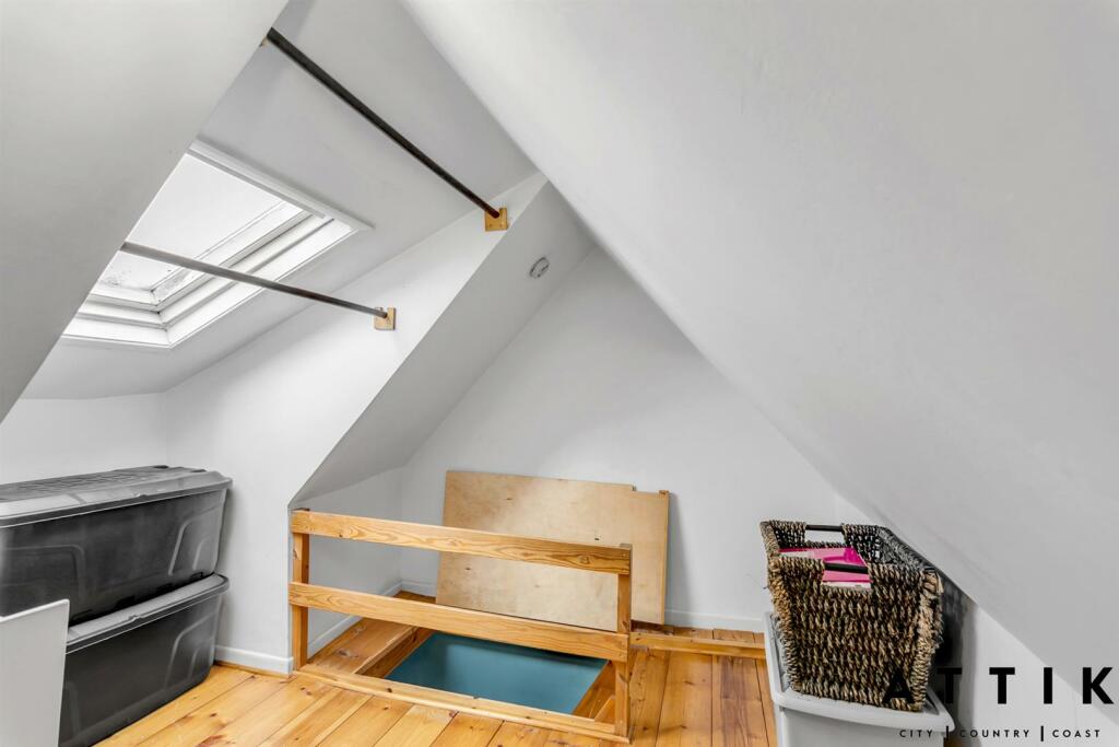 92 London Road, Halesworth, IP19 8LS (7).jpg