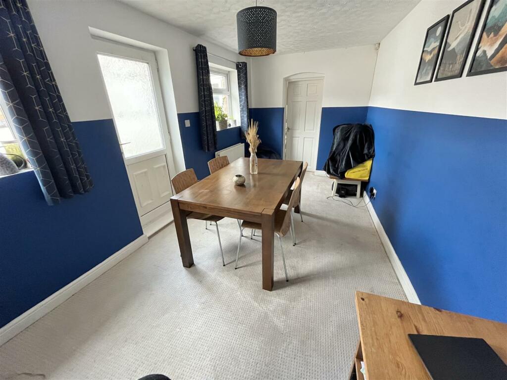Sitting Dining Room Aspect 2.jpg