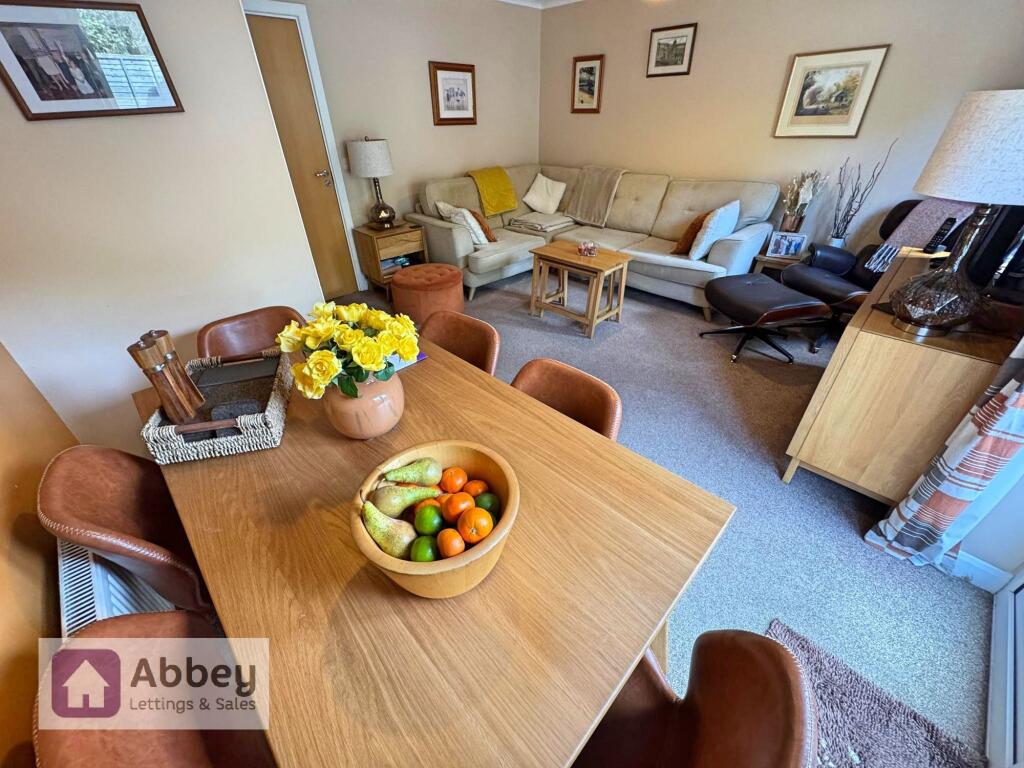 Lounge/Diner