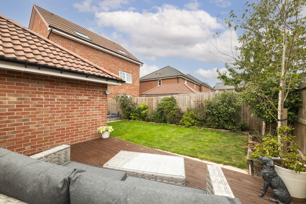 39 Widnall Drive WEB PH-6.jpg