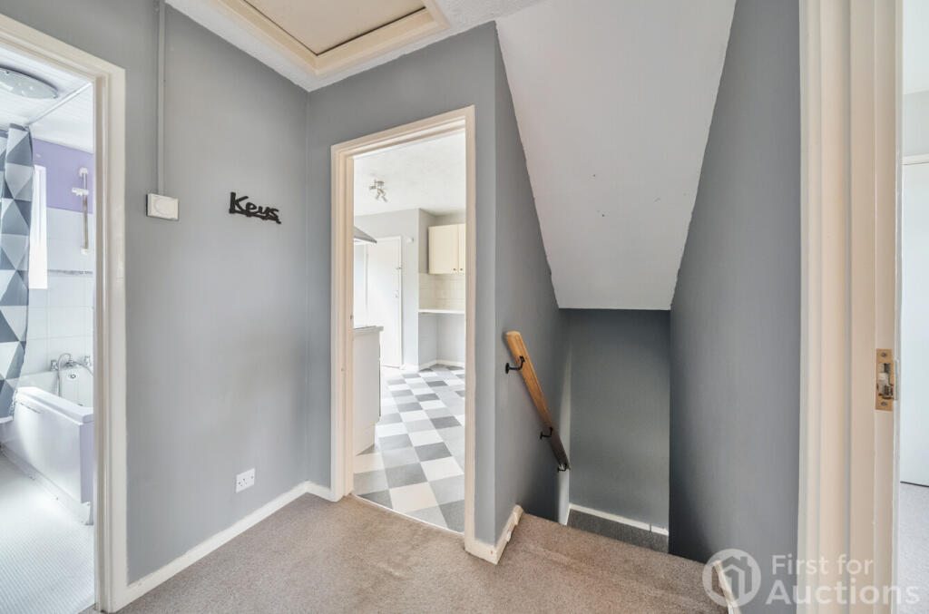 717ce981-63be-499...