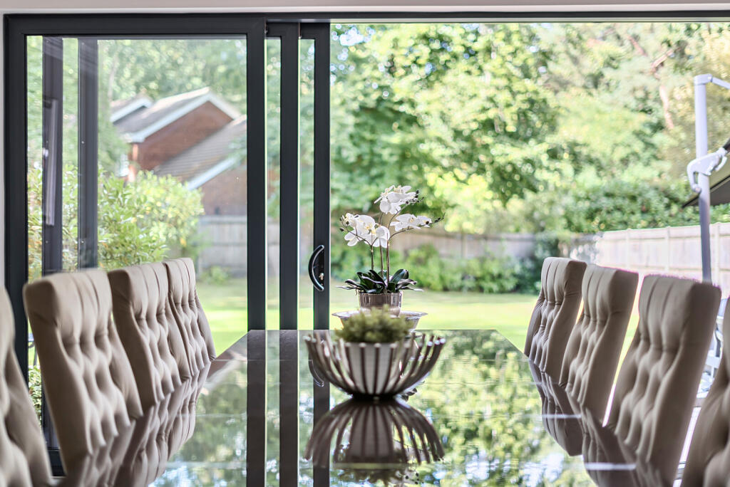 1353136-25-68c438...