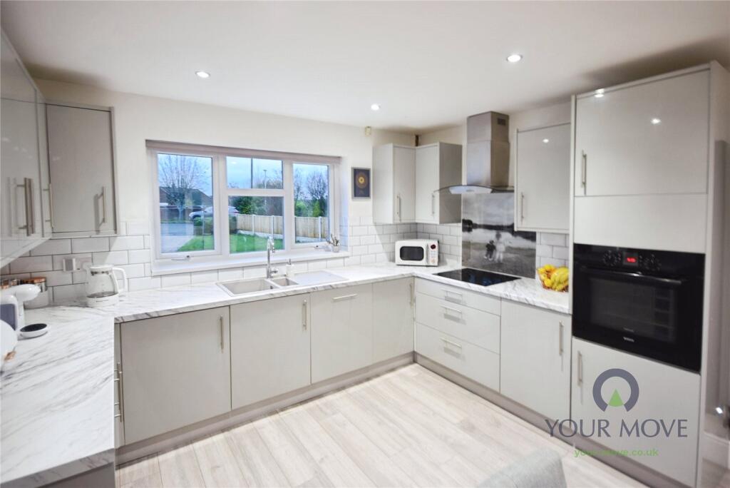 Kitchen Day Room
