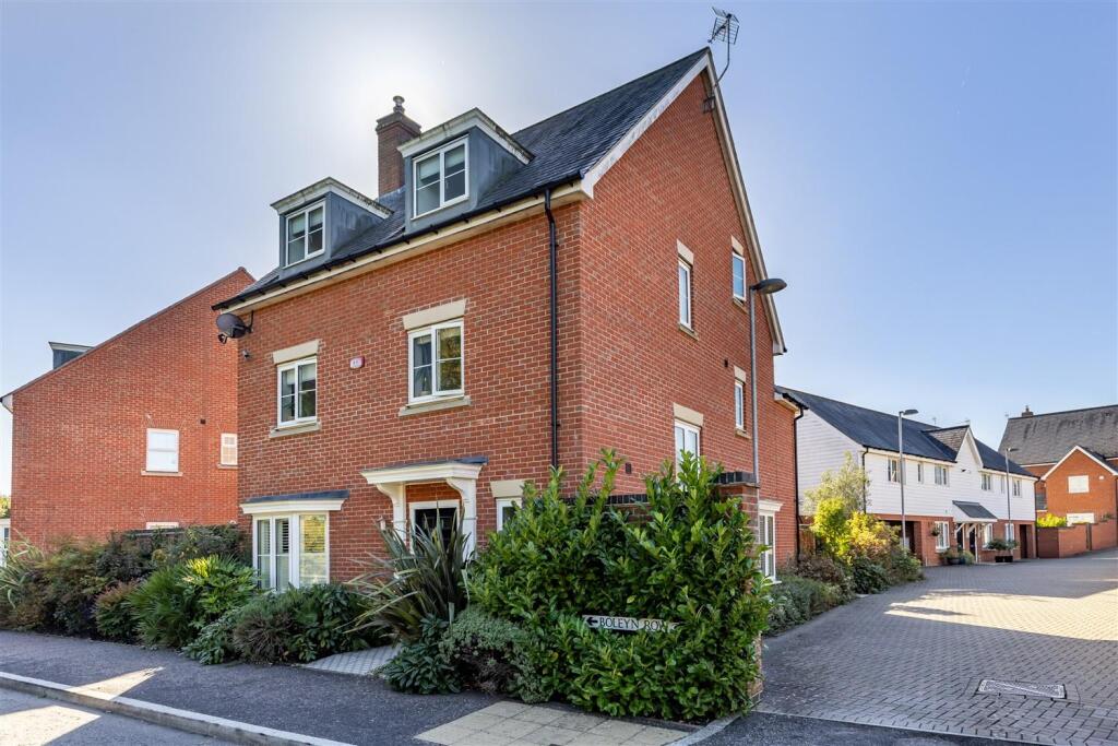 1 Boleyn Row  (33).jpg