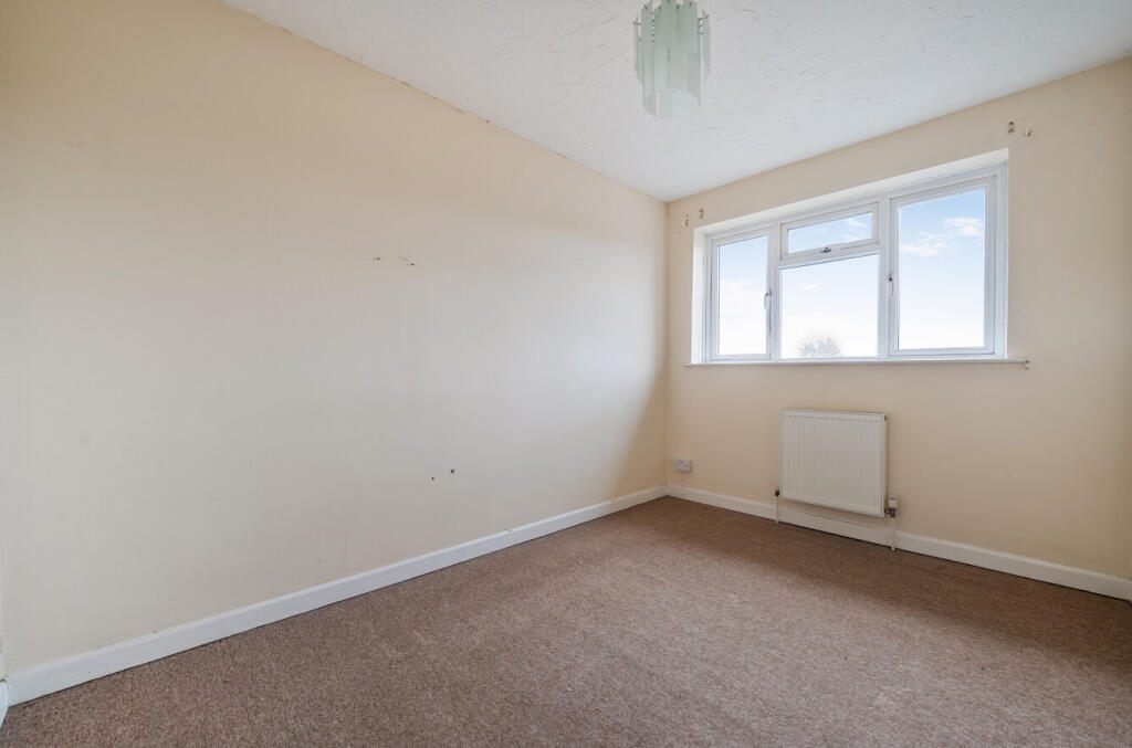 1376226-10-6908d9...