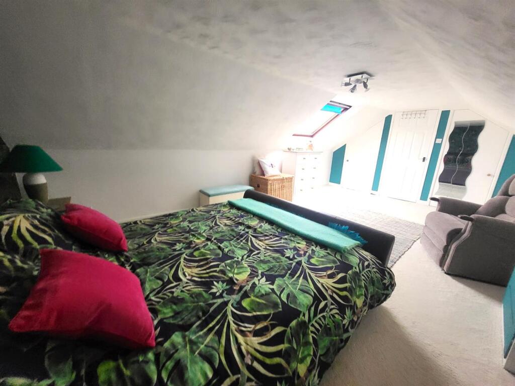 WhatsApp Image 2024-04-16 at 14.12.14.jpeg