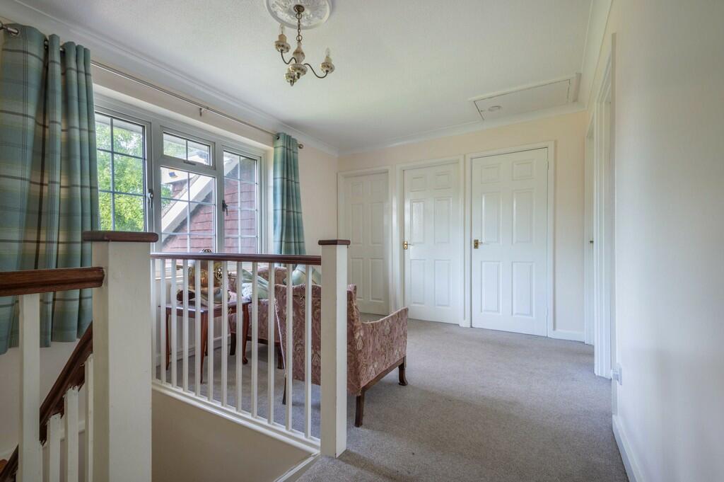 10 Brookfields cl...