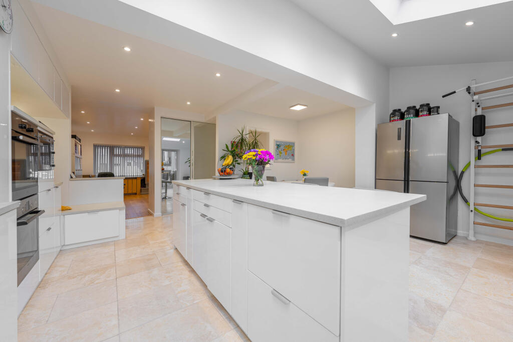 Proffitt Avenue07427