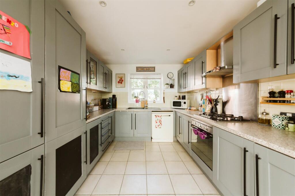 Royal Victoria Park 35 (4).jpg