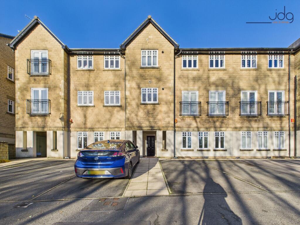 Welcome To The Colonnade