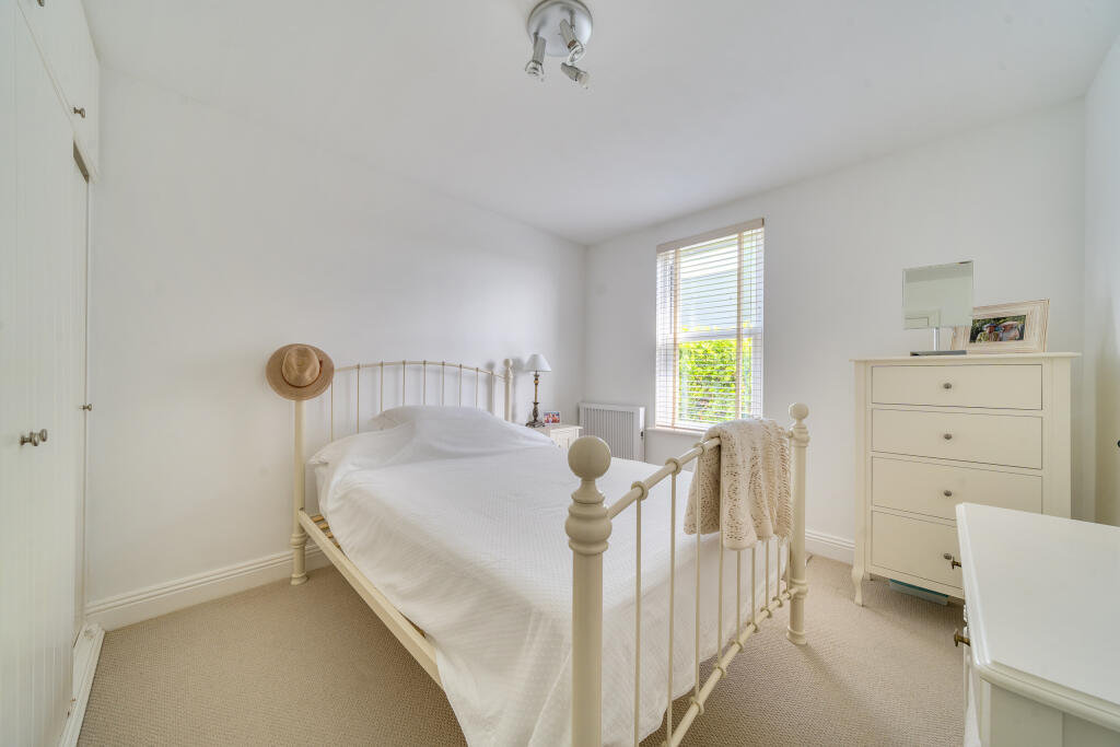 1349537-15-68c2b2e565adc