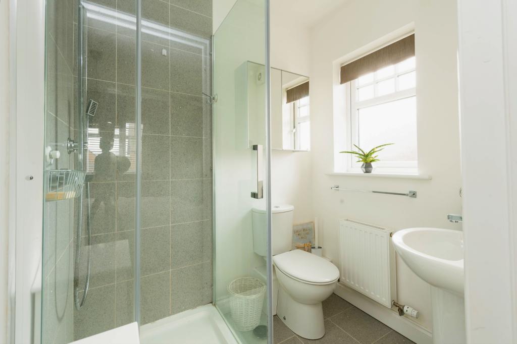 Master En-suite
