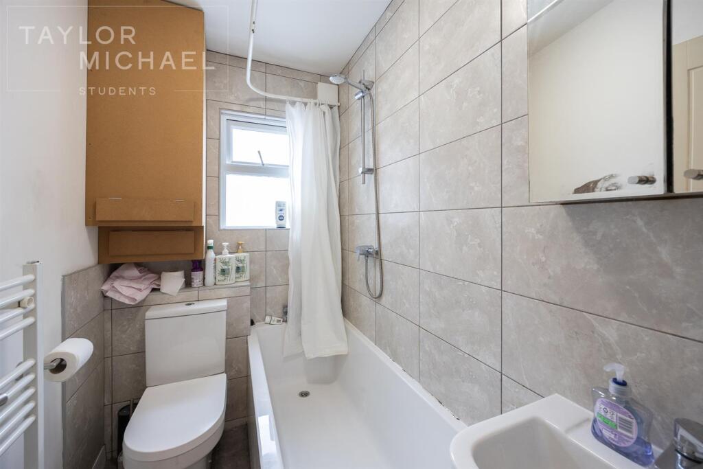 57 Bonchurch Road_200125_WM-7.jpg