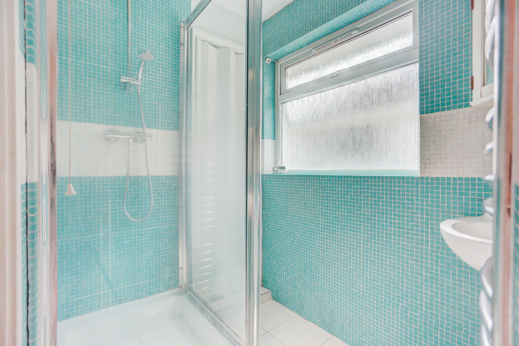 showerroom2