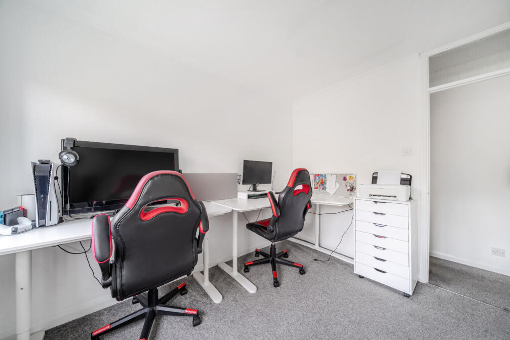 4-690cb57f28ace-1...