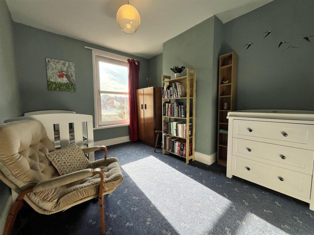 10.Second bedroom.jpeg