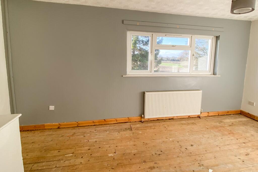 34 Broad Town Road, Broad Town, Swindon SN4 7RB