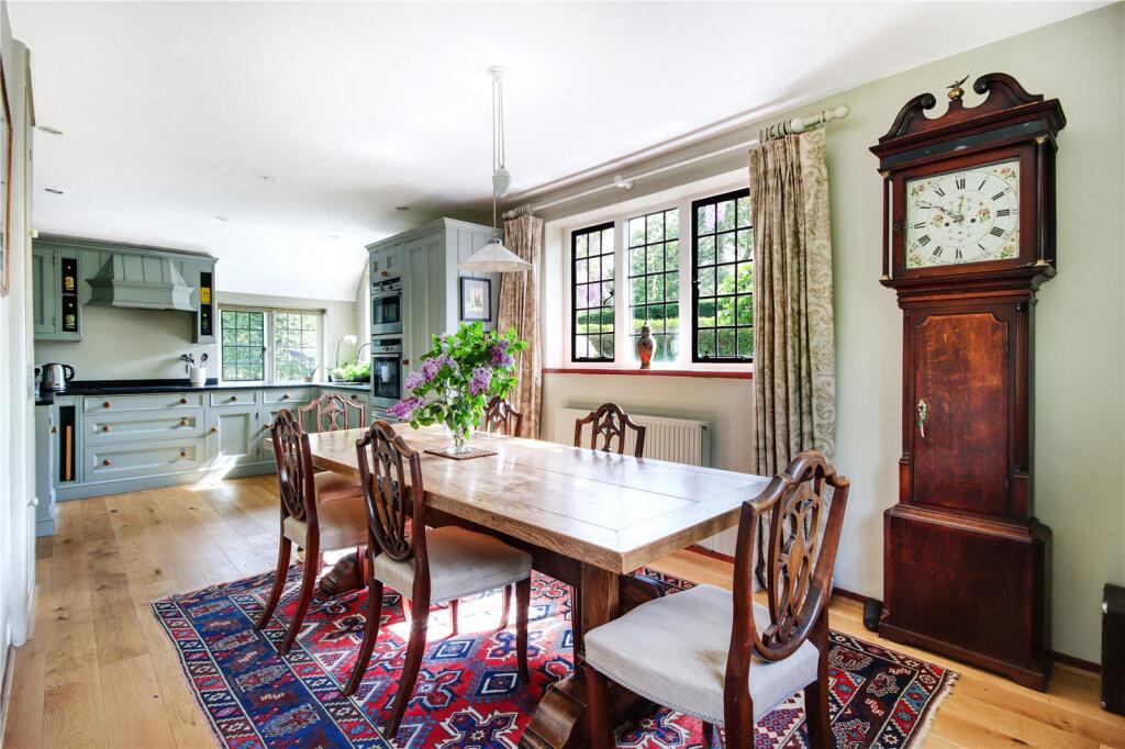 Kitchen/Dining Rm
