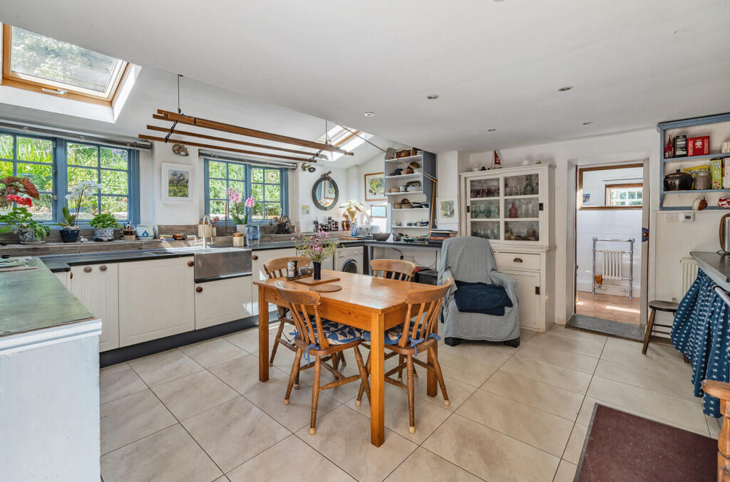 1296449-46-6825d2...