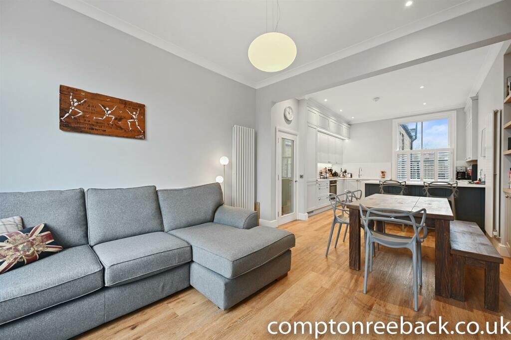 CR - 110 Wymering Mansions - ReceptionC3 (1).jpg