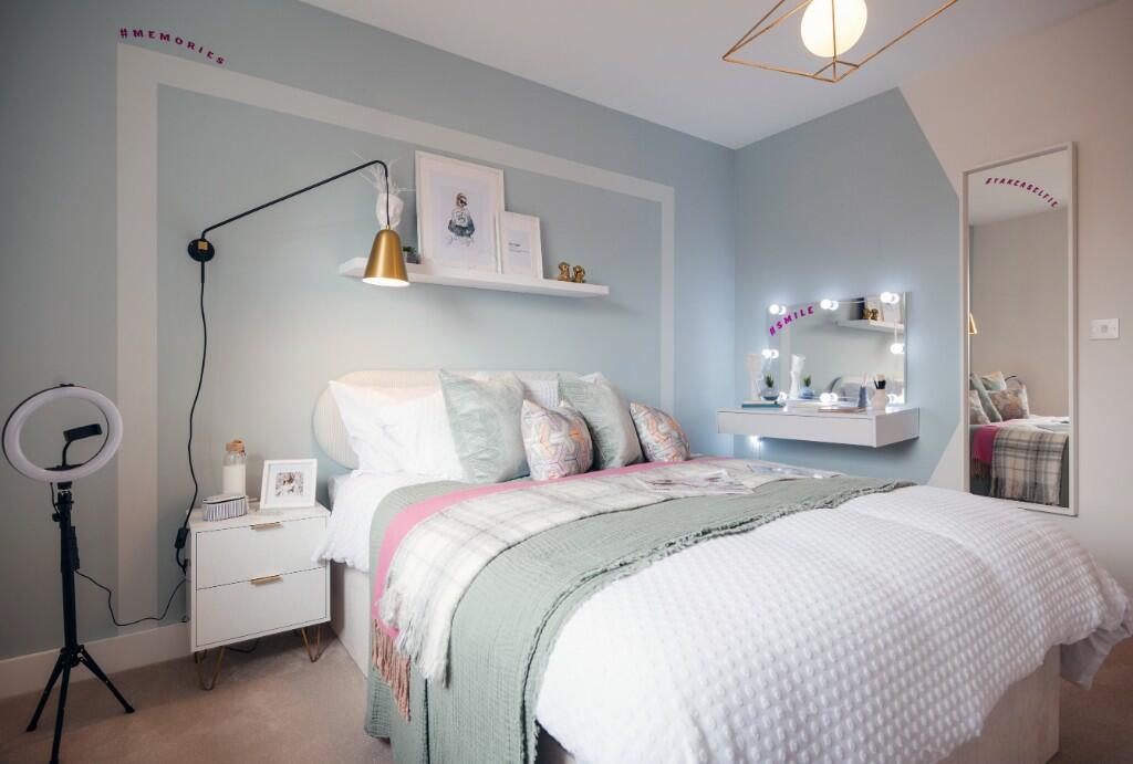 Clifton Show Home