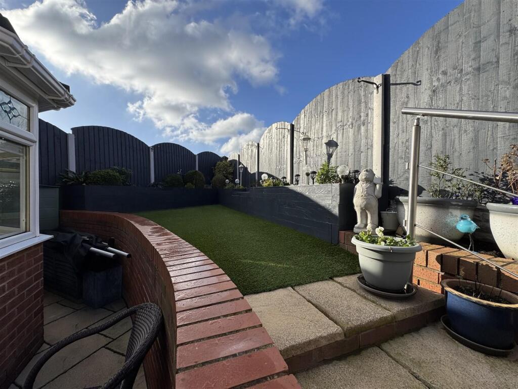 IMG_4765 (Large).JPG