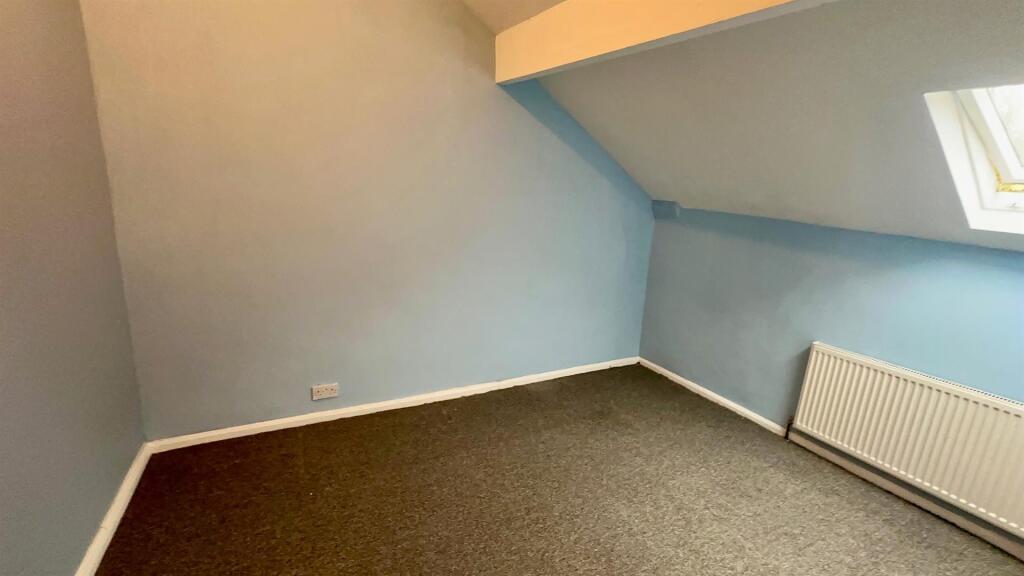 Bedroom 2.jpg