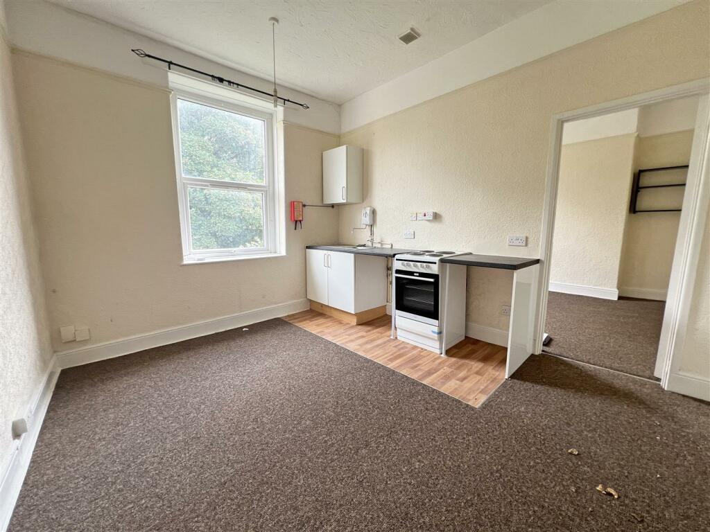 5 - Block of Flats for Auction, Downend, Bristol.J