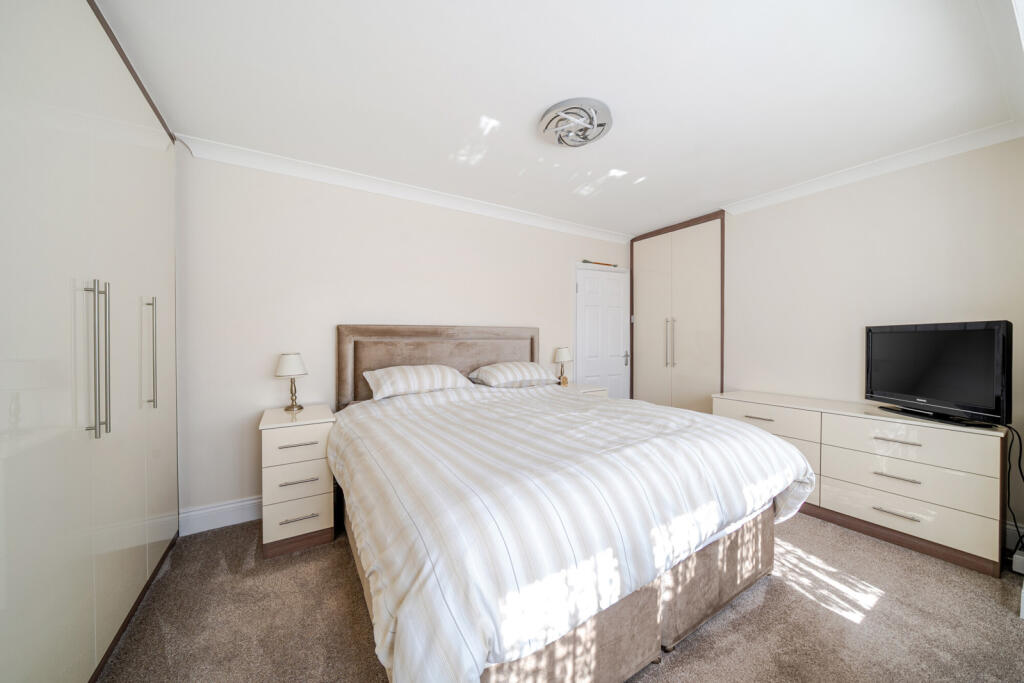 1299537-33-682e29...