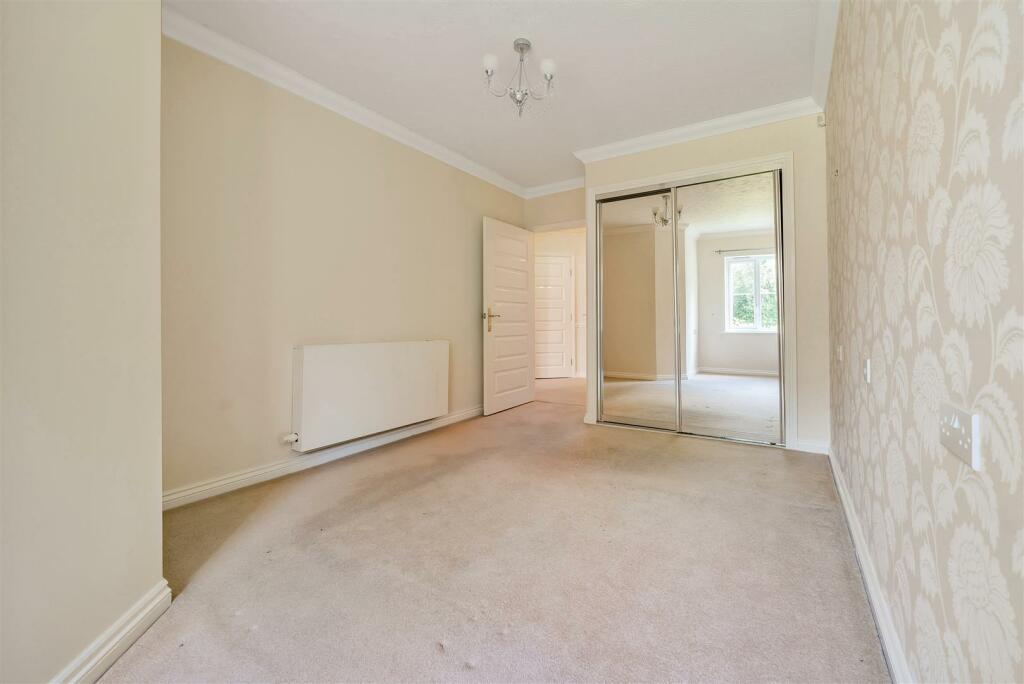 Bedroom.jpg