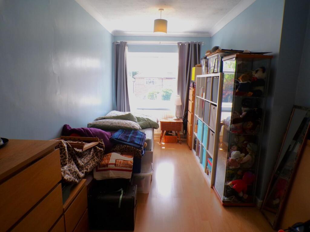MorseRd15bed2.JPG