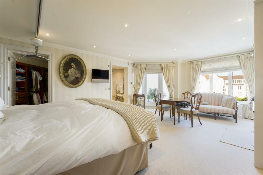 110 Moriconium Quay-4.jpg