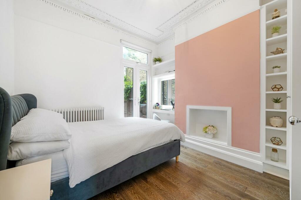 Bedroom.jpg