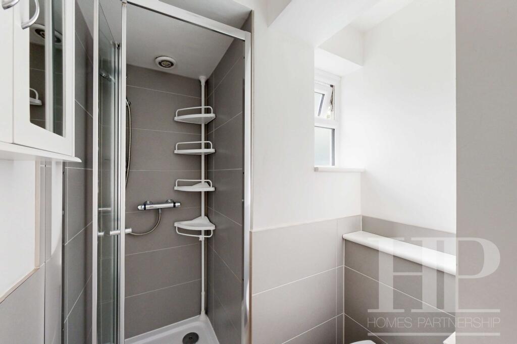 En-suite shower room