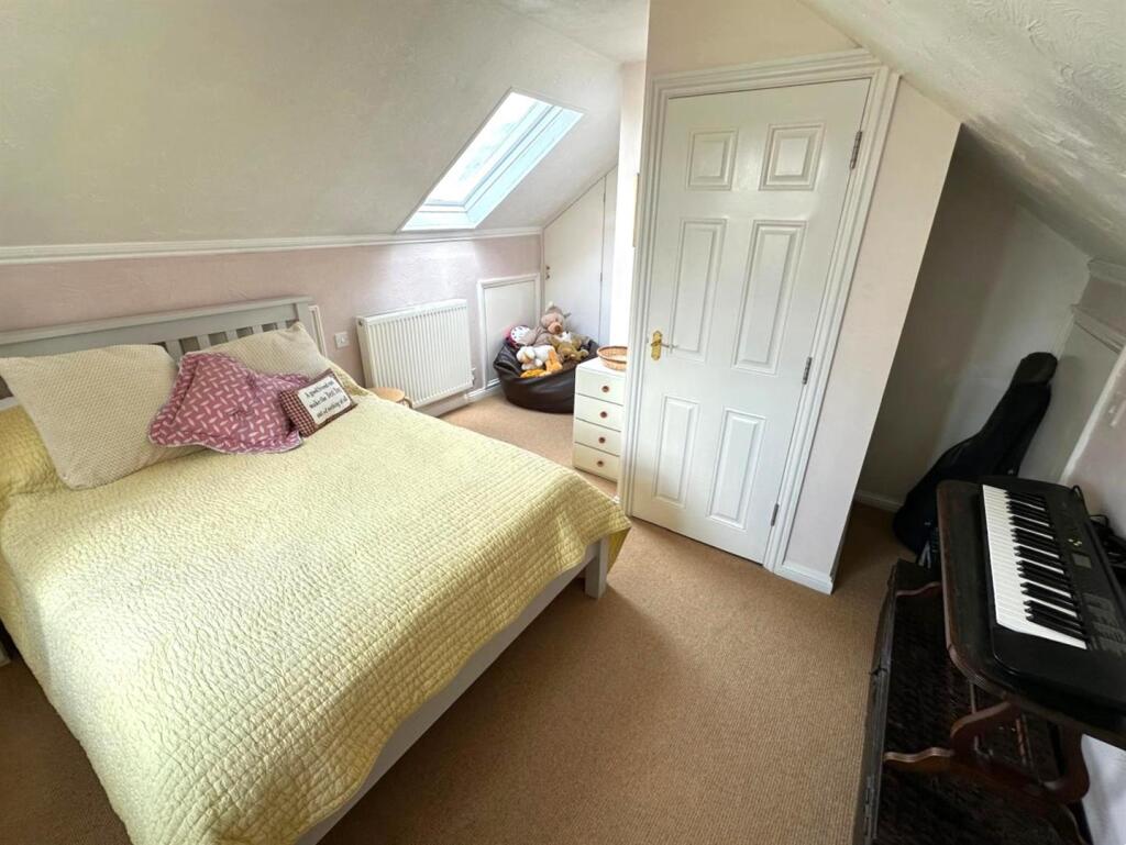 2nd Floor Bonus Room.jpg