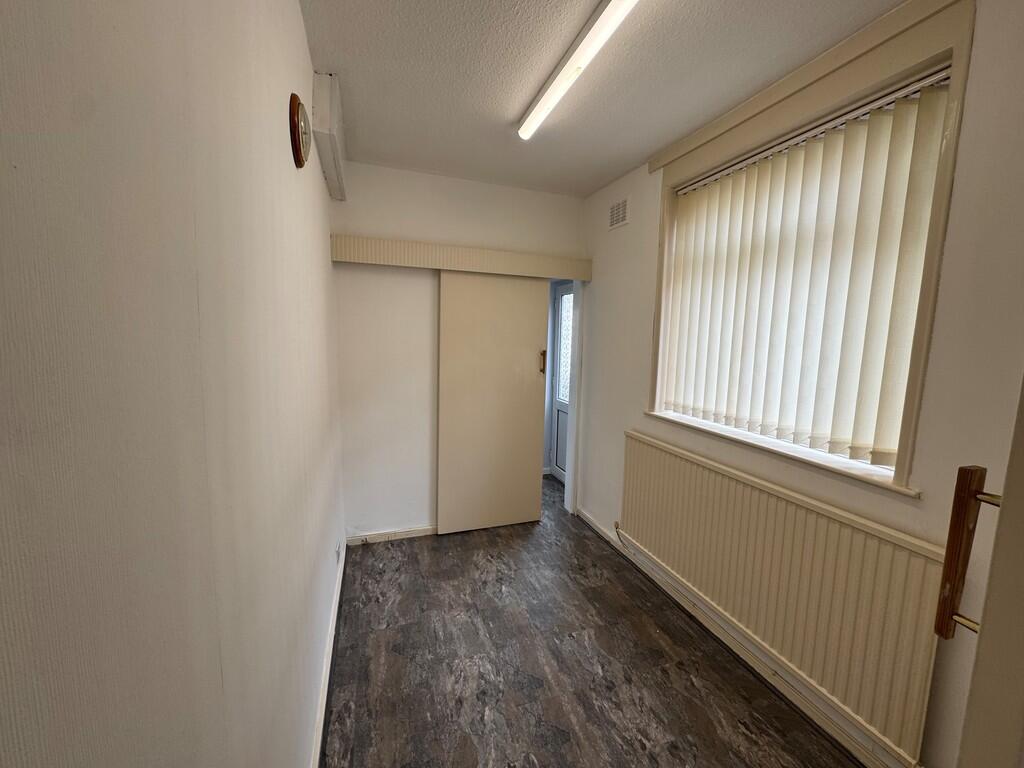 pic 3