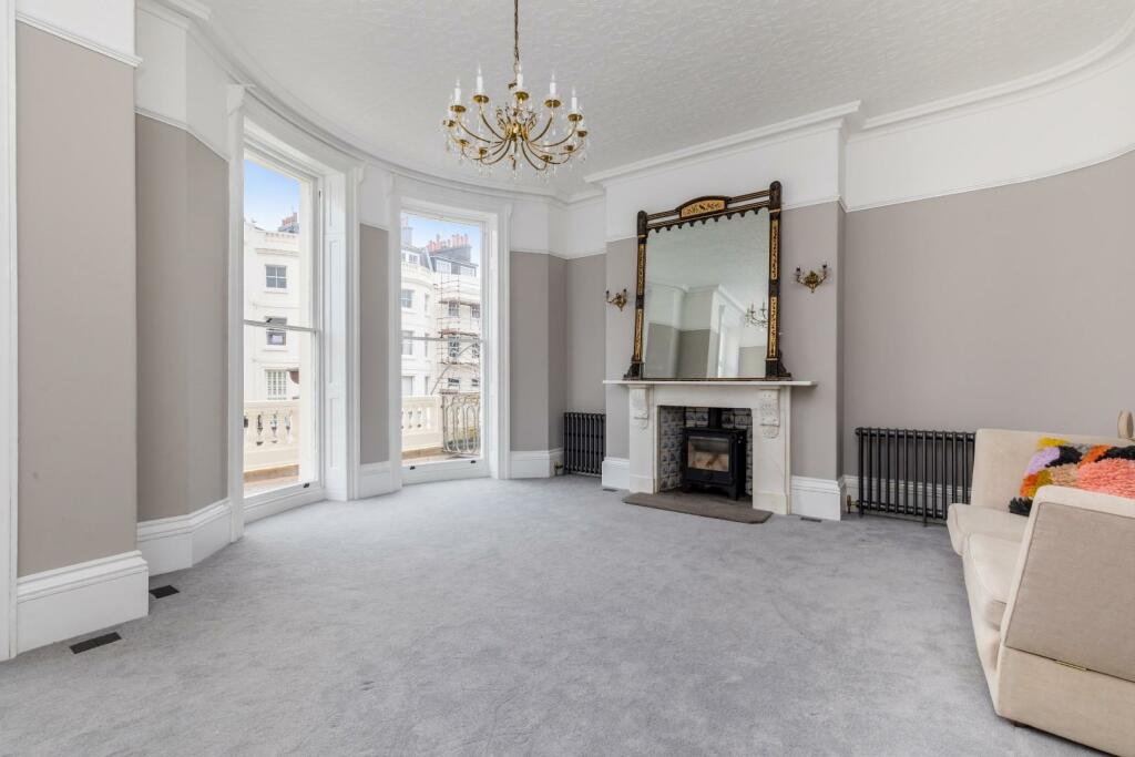 Lansdowne Place, 27, Upper Maisonette-6.JPG