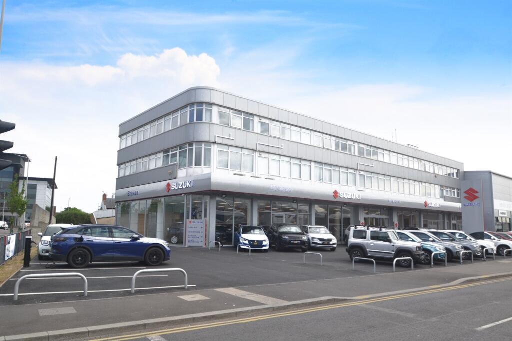 External (Main)