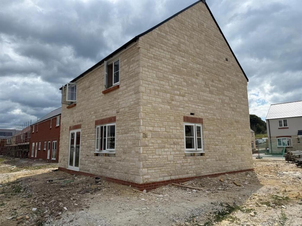 Plot 385 side.jpeg