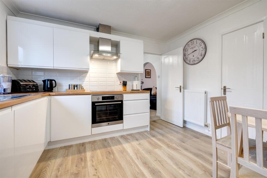 DE12 7LB 28GR-006.jpg