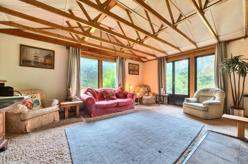 1298255-12-683622...