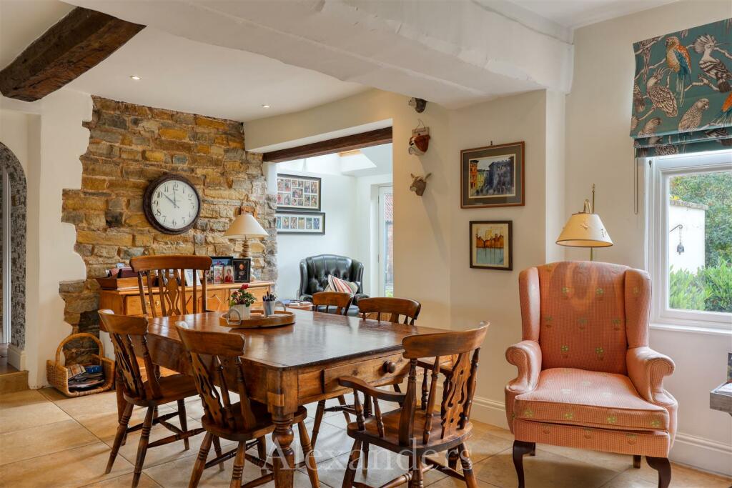 Manor Farm House-31.jpg
