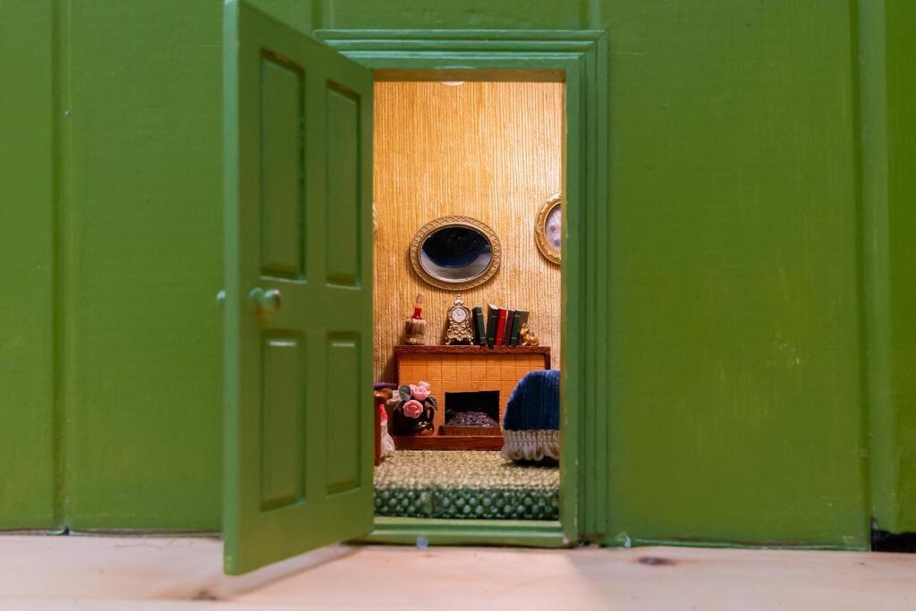 1A1SBR - Room Under The Stairs B.jpg