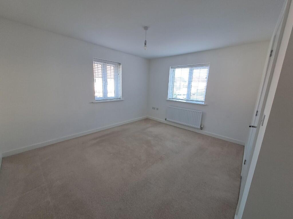 Main bedroom 