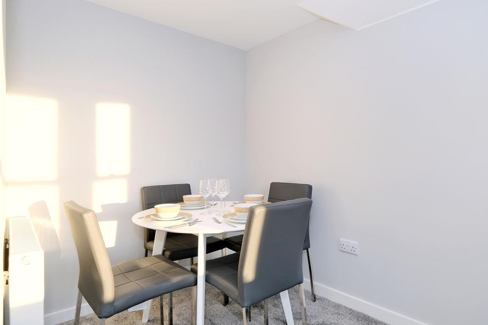 Union Street 421(22)_0134