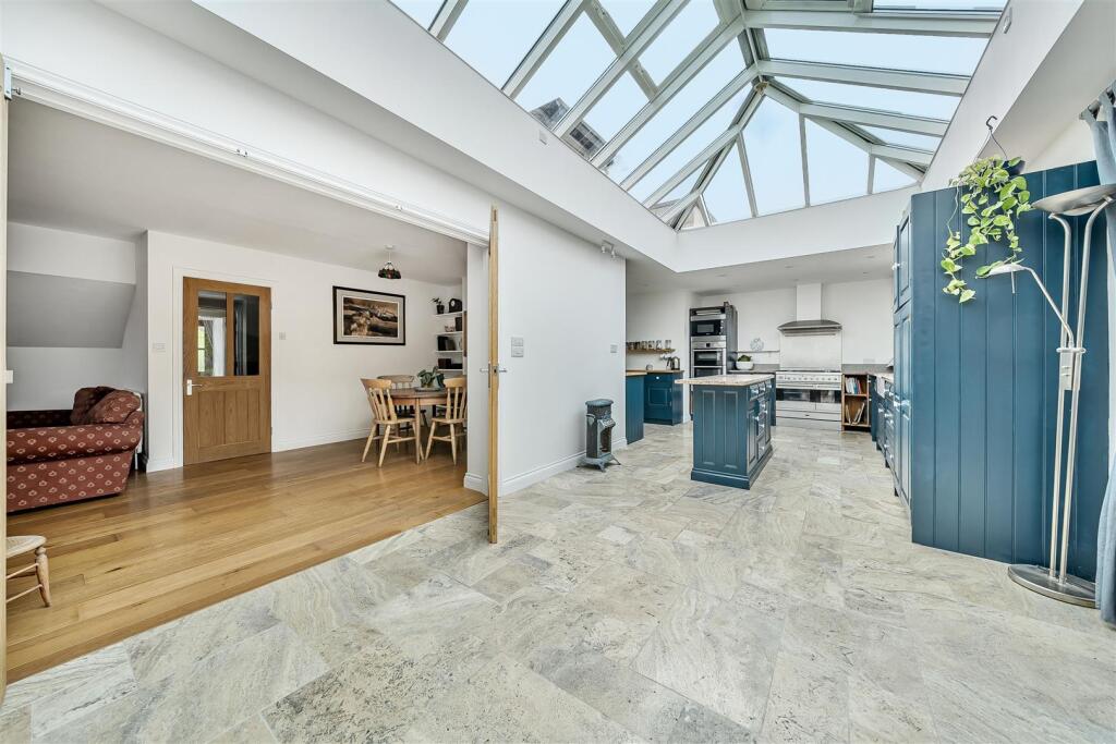 Kitchen/Diner Family Room